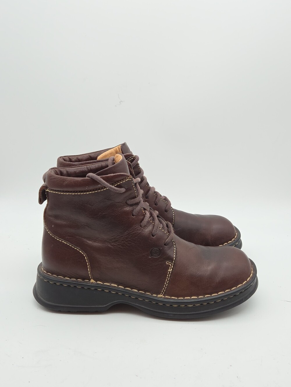 Born Brown Leather Lace Up Chukka Boots Size Women's 7.5 - Picture 4 of 9